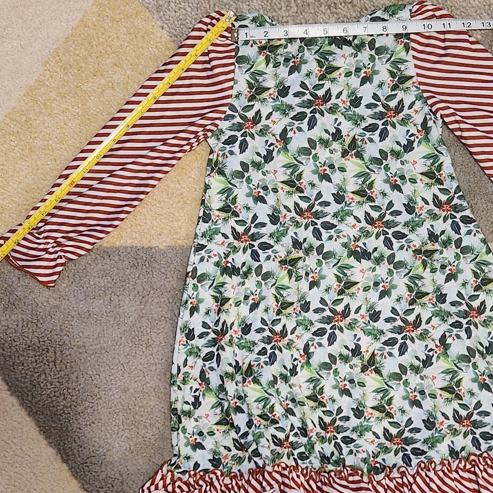 3/$15🍎Girls Winter Pajama Dress Size 7 - Picture 9 of 9